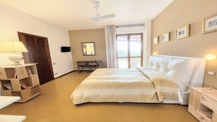 Villa, 6 Yatak Odası, Veranda