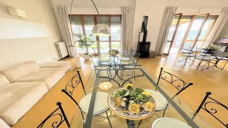 Villa, 6 Yatak Odası, Veranda