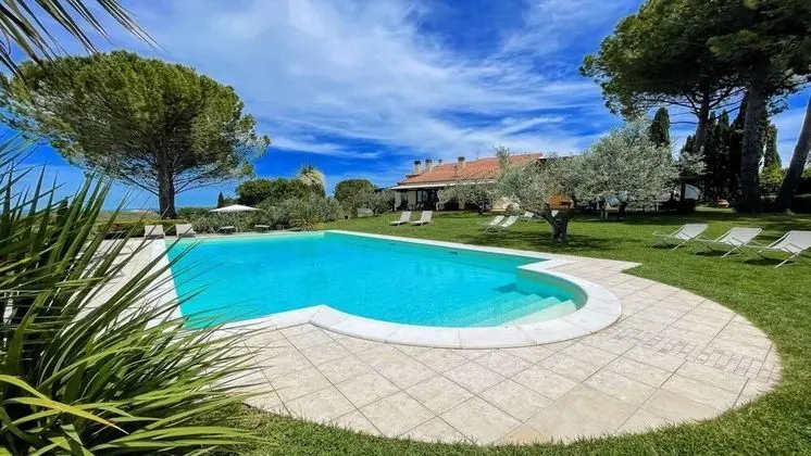 Villa, 6 Yatak Odası, Veranda