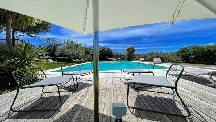 Villa, 6 Yatak Odası, Veranda