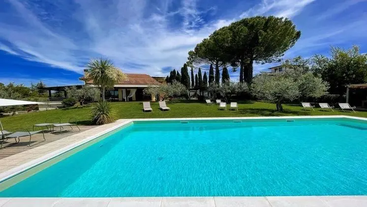 Villa, 6 Yatak Odası, Veranda