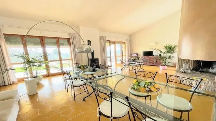 Villa, 6 Yatak Odası, Veranda
