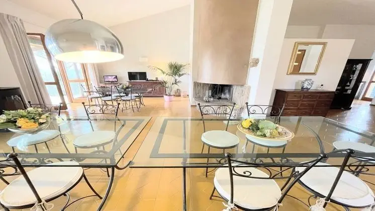 Villa, 6 Yatak Odası, Veranda