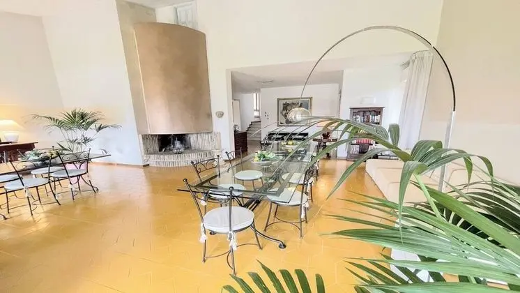 Villa, 6 Yatak Odası, Veranda