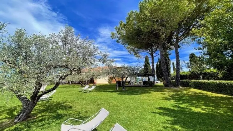 Villa, 6 Yatak Odası, Veranda