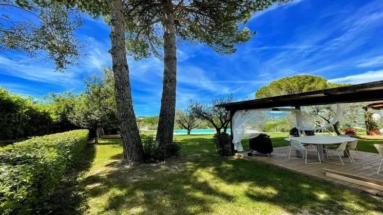 Villa, 6 Yatak Odası, Veranda