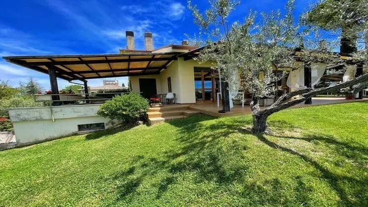 Villa, 6 Yatak Odası, Veranda