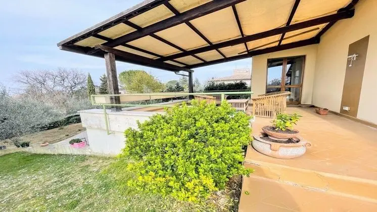 Villa, 6 Yatak Odası, Veranda