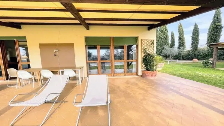 Villa, 6 Yatak Odası, Veranda