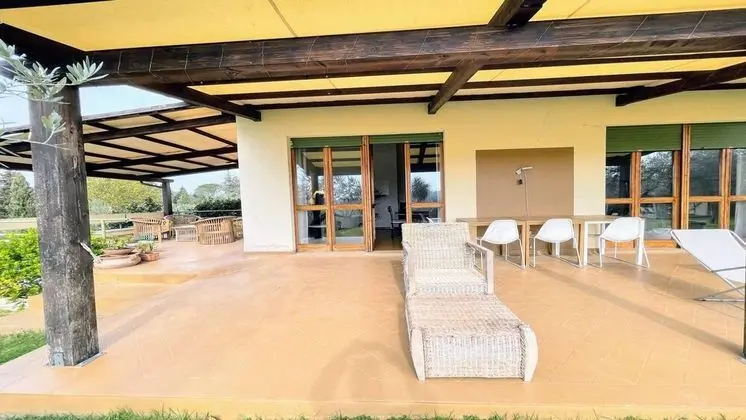Villa, 6 Yatak Odası, Veranda