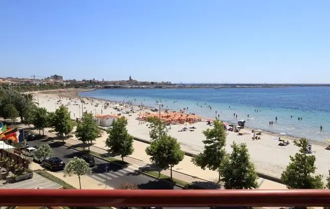 Dört Kişilik Oda, Balkon, Deniz Manzaralı