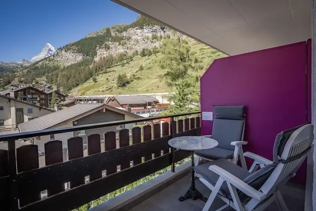 Tek Büyük Yataklı Oda (Matterhorn view)