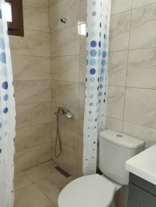 Standart Üç Kişilik Oda, Bahçe Manzaralı