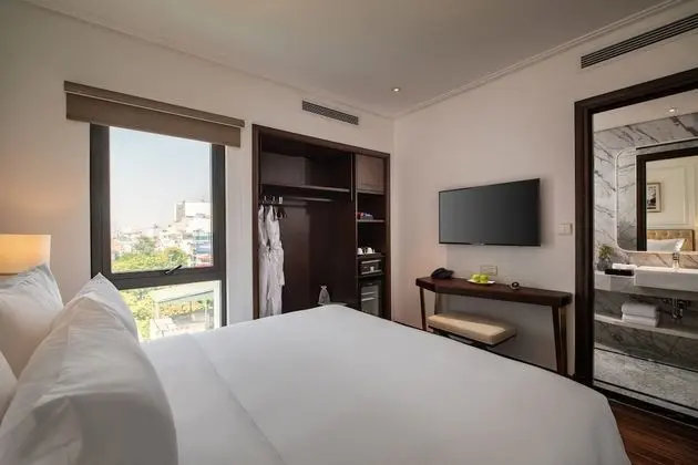 Deluxe Tek Büyük veya İki Ayrı Yataklı Oda (with View)
