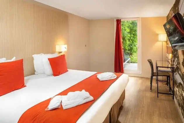 Üç Kişilik Oda, Balkon