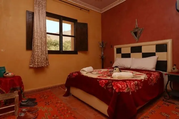 Tek Büyük Yataklı Oda, 1 Çift Kişilik Yatak