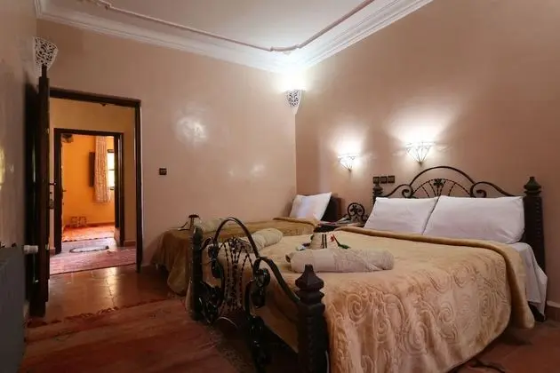 Tek Büyük Yataklı Oda, 1 Çift Kişilik Yatak