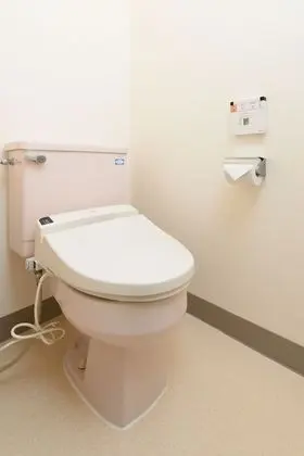 Tek Kişilik Oda, Sigara İçilebilir