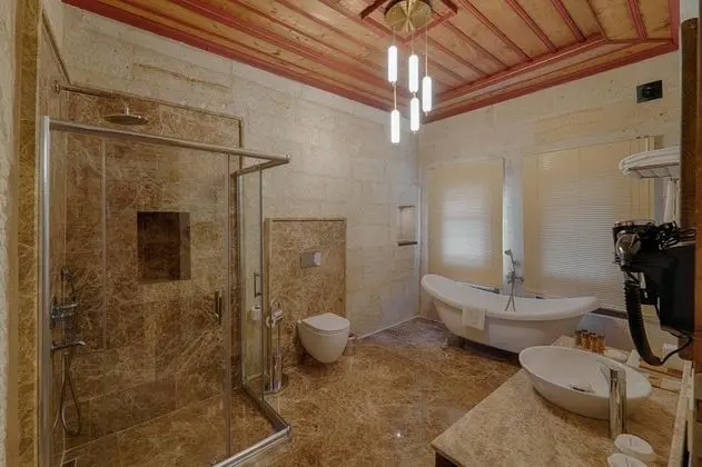 King Suite, Vadi Manzaralı, Küvetli veya Jakuzili