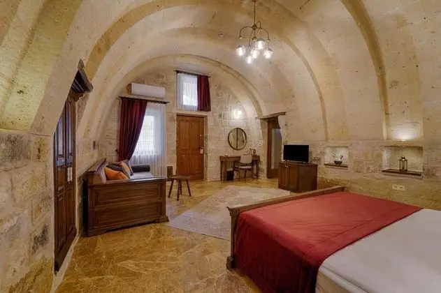Queen Suite