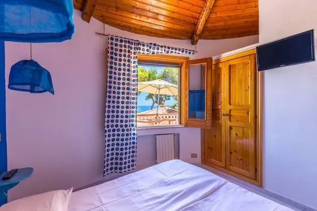 Basic Bungalov, 1 Yatak Odası, Teras, Deniz Manzaralı (Lipari)