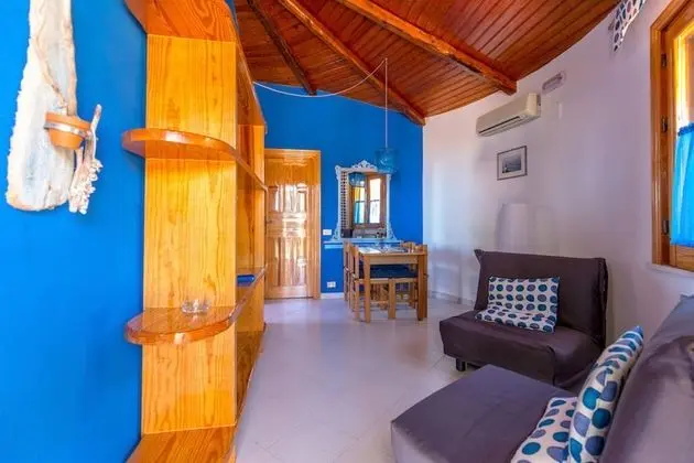 Basic Bungalov, 1 Yatak Odası, Teras, Deniz Manzaralı (Lipari)