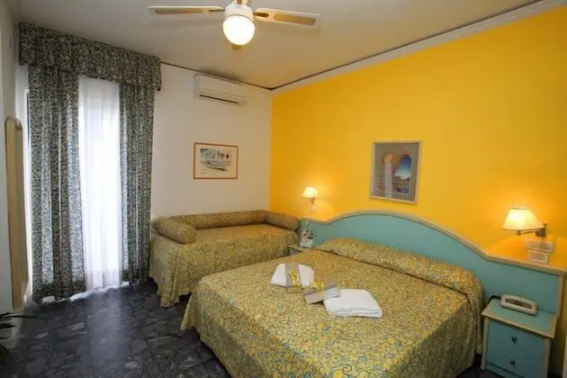 Comfort Üç Kişilik Oda