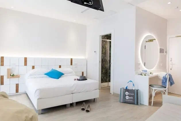 Deluxe Üç Kişilik Oda