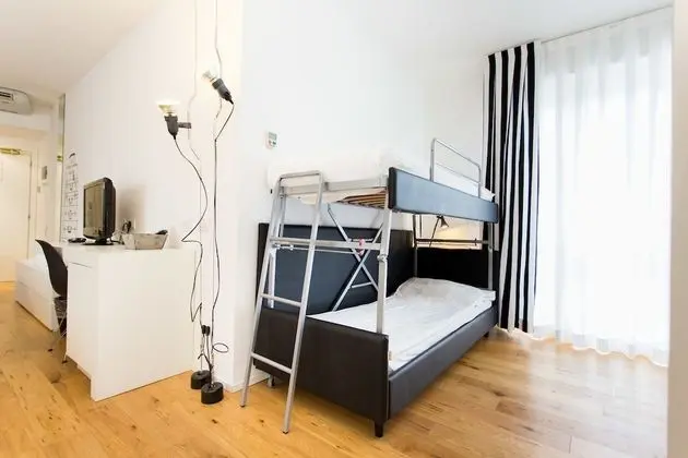 Deluxe Üç Kişilik Oda
