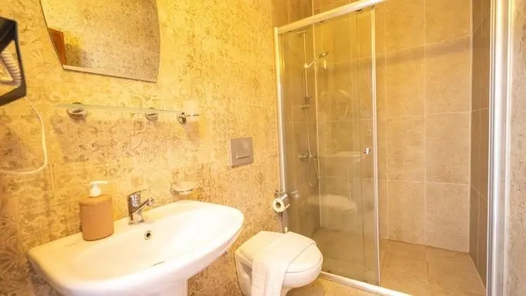 Suite Oda Balkonlu, Deniz ve Dağ Manzaralı, Balkonlu