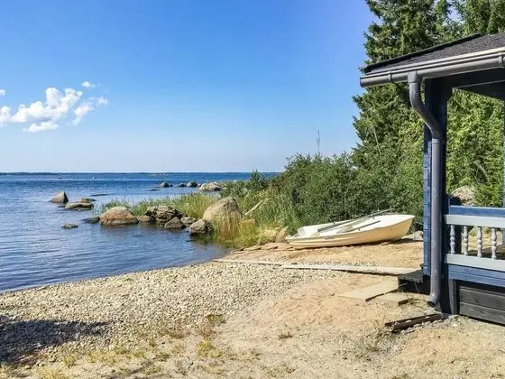 Ev