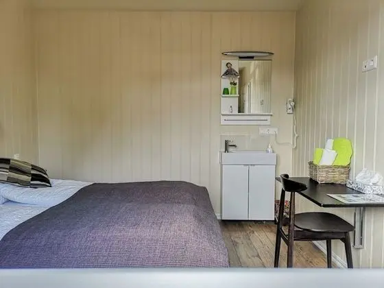 Tek Büyük Yataklı Oda, Ortak Banyo