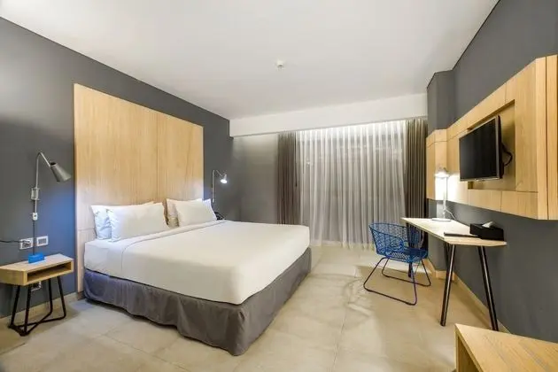 Deluxe Double or Twin Room with Balcony (Solia Premier)