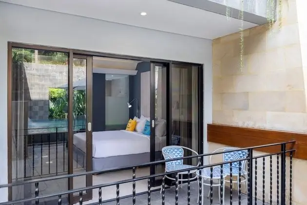 Deluxe Pool Access (Solia Premier Pool Access)