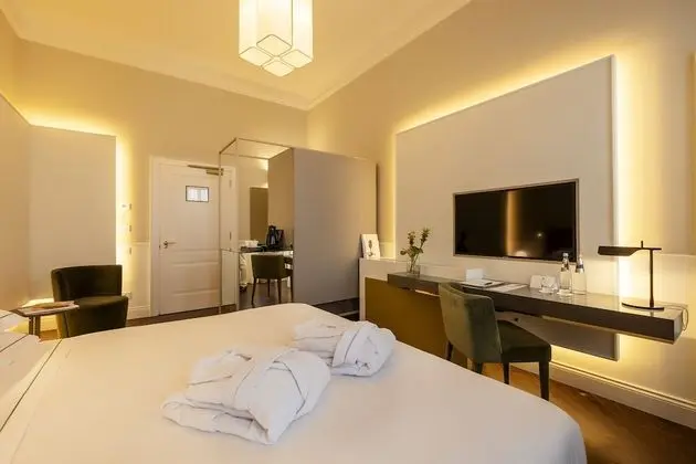 Deluxe Üç Kişilik Oda