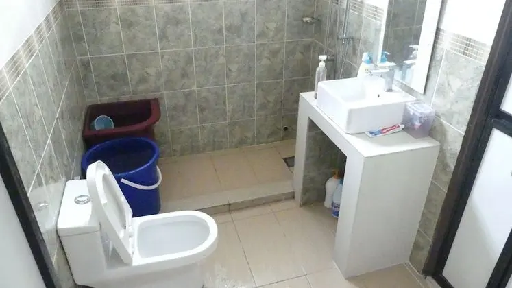 Standard Oda, Ortak Banyo (Villa Sazali)
