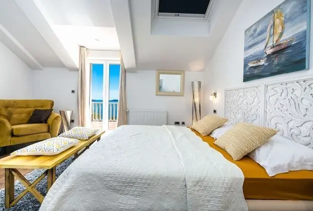 Deluxe Villa, 4 Yatak Odası, Kişiye Özel Havuzlu, Deniz Manzaralı