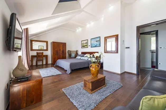 Deluxe Villa, 4 Yatak Odası, Kişiye Özel Havuzlu, Deniz Manzaralı