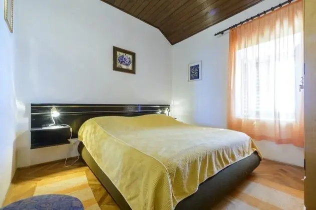 Villa (Two Bedroom Apartment with Terrace an)