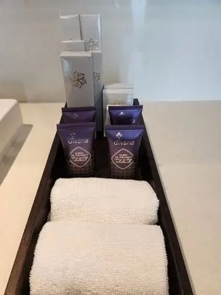 One Bedroom Club Sky