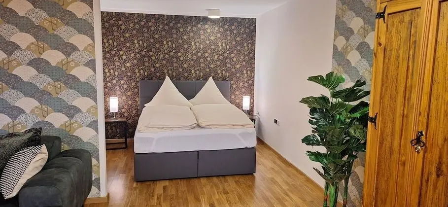 Comfort Tek Büyük veya İki Ayrı Yataklı Oda