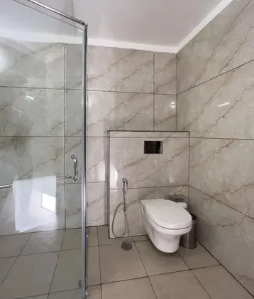 Premier Tek Büyük Yataklı Oda, 1 Çift Kişilik Yatak, Buzdolabı, Bahçe Manzaralı