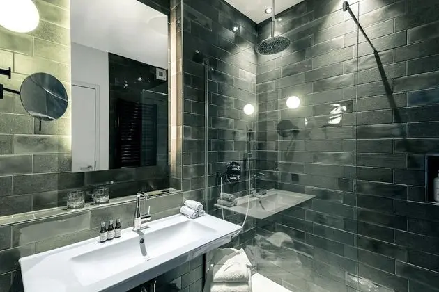 Standard Tek Büyük Yataklı Oda (Homely Green)