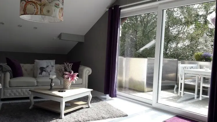 Luxury Apart Daire, Bahçe Manzaralı