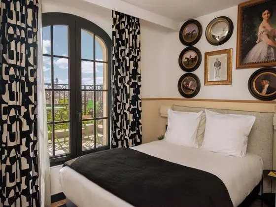 Standard Tek Büyük Yataklı Oda, Balkon, Şehir Manzaralı (Cosy)