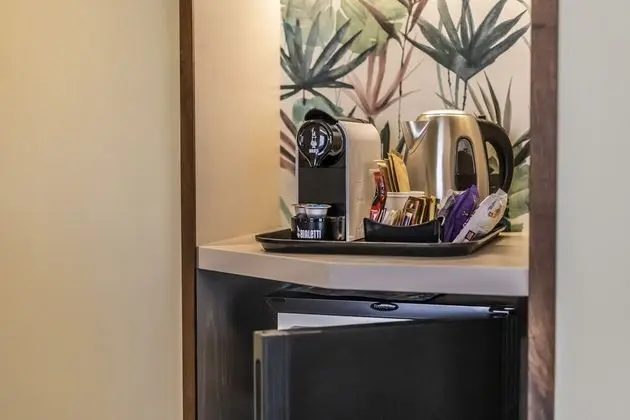 Deluxe Tek Büyük Yataklı Oda, Veranda, Zemin Kat