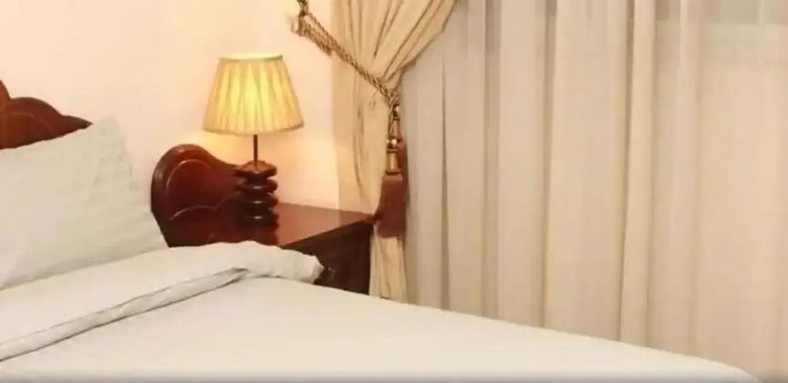 Business Süit, 1 En Büyük (King) Boy Yatak