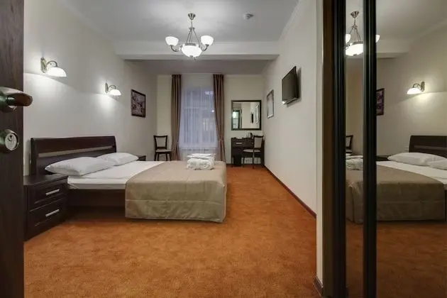 Standard Tek Büyük Yataklı Oda