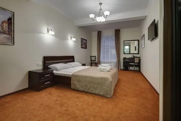 Standard Tek Büyük Yataklı Oda