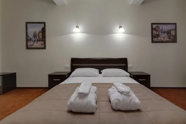 Standard Tek Büyük Yataklı Oda